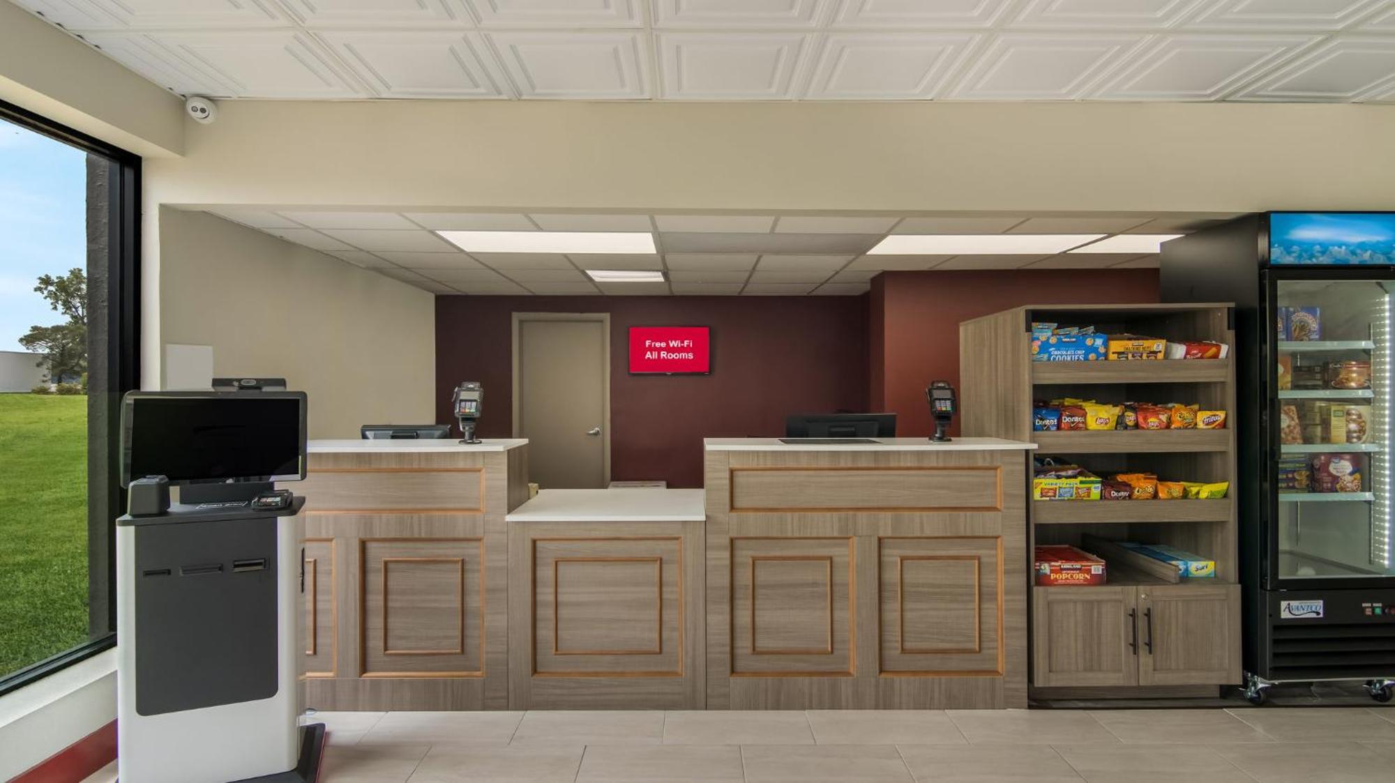 Hometowne Studios By Red Roof And Conference Center Chicago - N Aurora Naperville North Aurora ภายนอก รูปภาพ